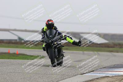 media/Nov-29-2025-TrackDaz (Sat) [[10ae2d9bce]]/C Group/Session 4 (Wheelie Bump)/